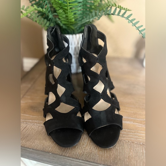 Limelight Black Strappy Heels - Picture 2 of 13